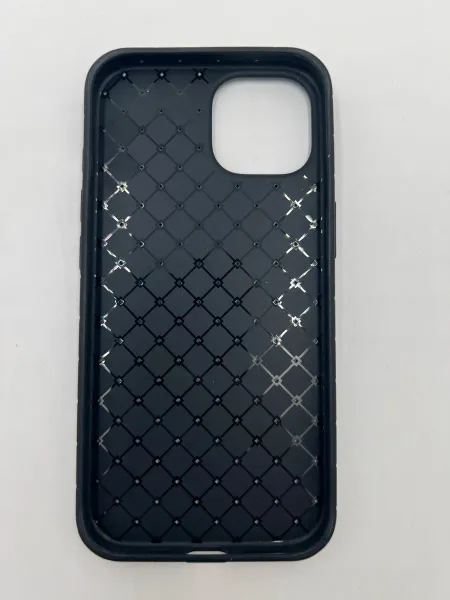 Чехол на iPhone 13 плетеная кожа, черный